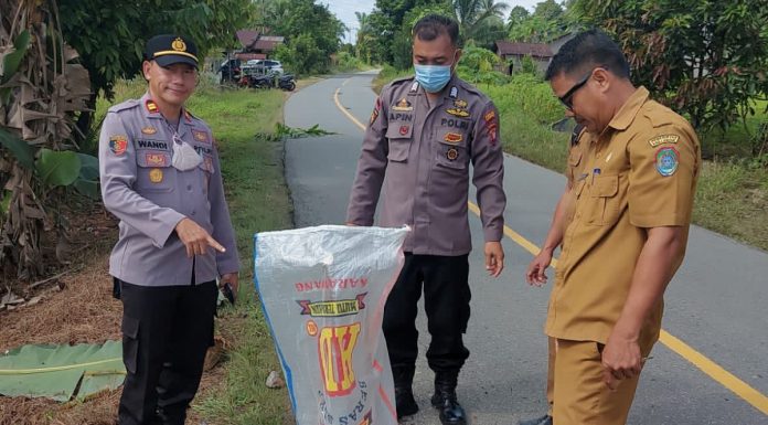 Akibat Gorong-Gorong Rusak, Air Genangi Halaman Rumah Warga di Dusun Tanjam Menjalin