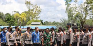 Pimpin Apel Pengamanan Pilkades, Kapolres Melawi Intruksikan Anggota Jaga Netralitas dan Nama Baik Institusi