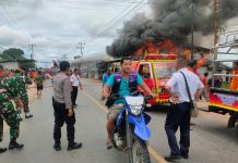Saksi Mata Kebakaran Dua Ruko di Pulau Bendu : Kepulan Asap dan Api Berasal Dari Lantai Dua