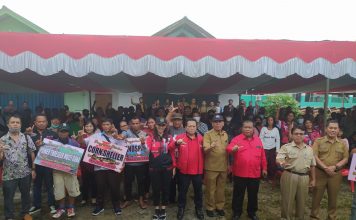Dukung Pertanian di Landak, Kelompok Tani Terima Bantuan Alsintan