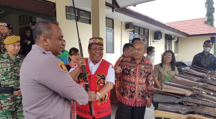 370 Pucuk Senjata Api Rakitan Dimusnahkan Polres Landak