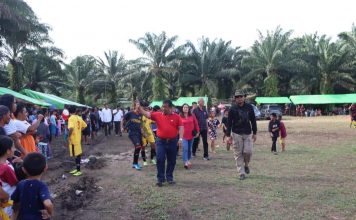 Buka Turnamen Sepak Bola Natal Cup 2022 di Gombang Heri Saman Minta Pemain Junjung Tinggi Sportifitas