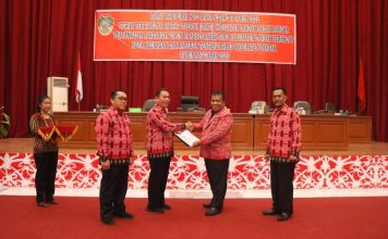 Fraksi DPRD Landak Sampaikan Pandangan Umum Terhadap Nota Keuangan dan RAPBD Tahun Anggaran 2023