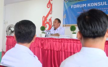 Sekda Landak Buka Kegiatan Forum Konsultasi Publik