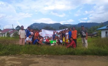 Masyarakat Desa Engkangin Diberikan Pelatihan Berkebun Dengan Metode Vertikultur