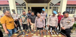 Kapolres Landak Cek Senpi Personel, Cegah Penyalahgunaan