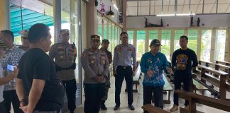 Pj Bupati Landak Cek Kesiapan Gereja Jelang Perayaan Natal