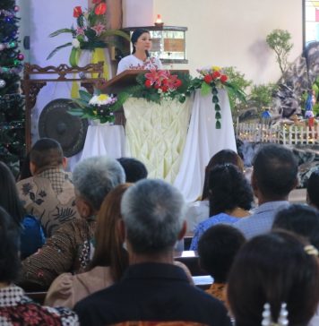 Natal Tahun 2022, Karolin : Semua Berkat Dukungan Masyarakat Landak