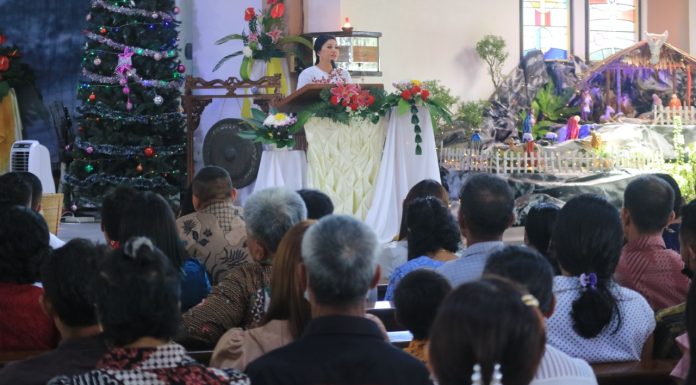Natal Tahun 2022, Karolin : Semua Berkat Dukungan Masyarakat Landak