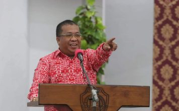 Hadiri Perayaan Natal PWKI, Heri Saman Harapkan PWKI Bantu Pemerintah Tingkatkan Ekonomi di Kecamatan