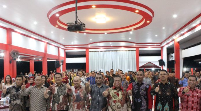 Kenal Pamit Kapolres, Pj Bupati Samuel Sampaikan Terima Kasih Sumbangsi AKBP Stevy Frits Pattisiana Untuk Landak
