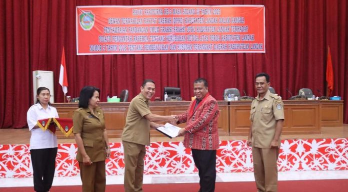 Pembahasan Raperda Tentang Pembentukan dan Susunan Perangkat Daerah Landak Dilanjutkan
