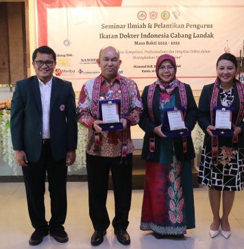 Pj. Bupati Samuel Minta IDI Landak Bekerja Sepenuh Hati