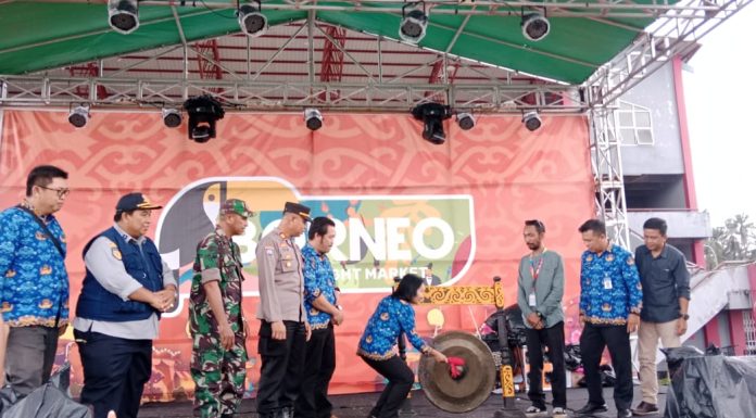 Pemkab Landak Dukung Borneo Night Market Bantu Pelaku UMKM