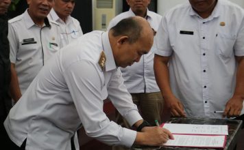 Pj. Bupati Samuel Buka Forum Konsultasi Publik Penyusunan RKPD Landak Tahun 2024