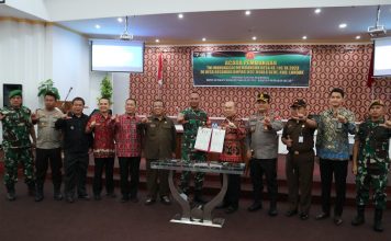 Pj. Bupati Landak Sebut Adanya TMMD Bantu Pemerintah Dalam Percepaatan Pembangunan Fisik dan Non Fisik