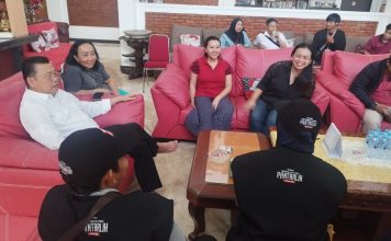 Pantarlih Datangi Karolin, Laksanakan Coklit Data Pemilih Pemilu 2024
