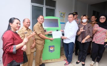 Pertama di Landak, Puskesmas Senakin Kini Miliki Mesin Anjungan Dukcapil Mandiri Mudahkan Pencetakan Dokumen Kependudukan