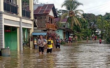 Banjir Kembali Rendam Wilayah Kecamatan Menyuke, Ruas Jalan Menuju Bengkayang Terputus