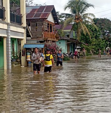 Banjir Kembali Rendam Wilayah Kecamatan Menyuke, Ruas Jalan Menuju Bengkayang Terputus
