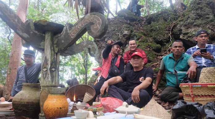 Naki Panamukng Bukit Marang ke-100 Seni Budaya Dayak Yang Perlu Dilestarikan