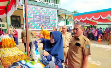 Pasar Murah Jelang Ramadhan, Pemkab Landak Harapkan Dapat Bantu Penuhi Kebutuhan Masyarakat