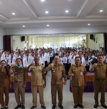 Samuel Buka Orientasi PPPK Pemda Landak Tahun 2023