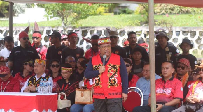 Heri Saman : Naik Dango ke -38 Diikuti Masyarakat Tiga Kabupaten Kota di Kalbar