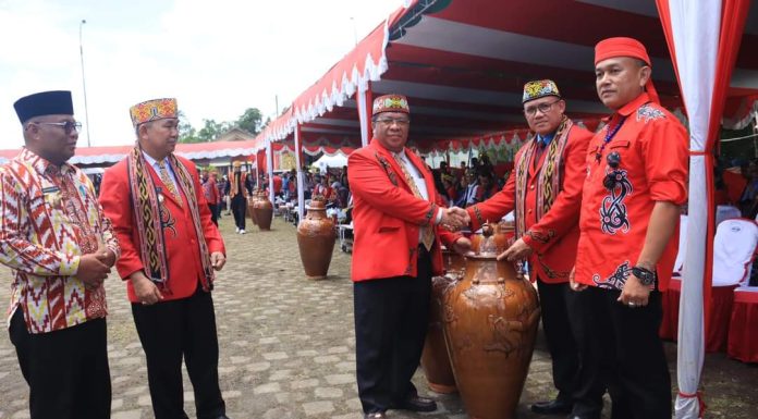 DAD Landak Dorong Adanya Regulasi Daerah Terkait Kebudayaan Dayak