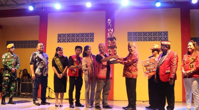 Sukses Dilaksanakan, Samuel Apresiasi Kinerja DAD Landak dan Panitia Naik Dango ke -38