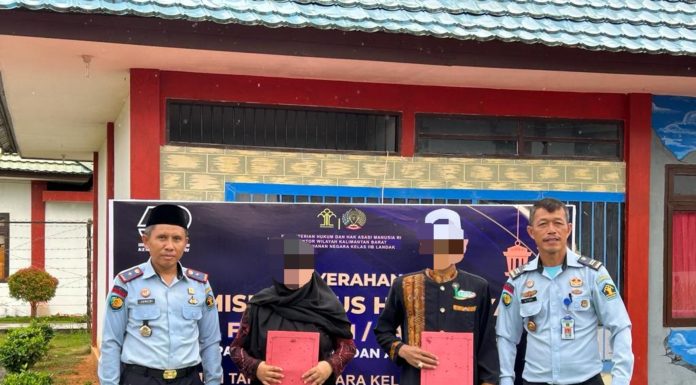 101 Warga Binaan Rutan Kelas IIB Landak Terima Remisi Dihari Idul Fitri