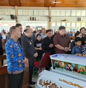 Sosok Mendiang Alexander Dimata Pj Bupati Landak : Beliau Salah Satu ASN Berprestasi