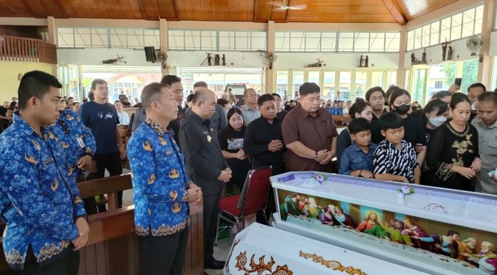 Sosok Mendiang Alexander Dimata Pj Bupati Landak : Beliau Salah Satu ASN Berprestasi
