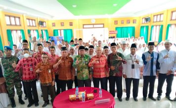 Samuel Buka Bimbingan Manasik Haji