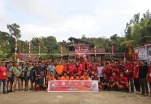 Heri Saman Buka Turnamen Bola Voli Idul Adha Cup di Desa Tenguwe