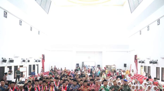 Heri Saman Ingatkan CJH Landak Jaga Kesehatan Selama Jalankan Ibadah Haji