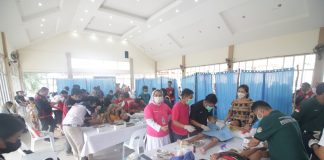 Antusias Masyarakat Hadiri Baksos PMI Pada Perayaan KFS ke 99 Tahun