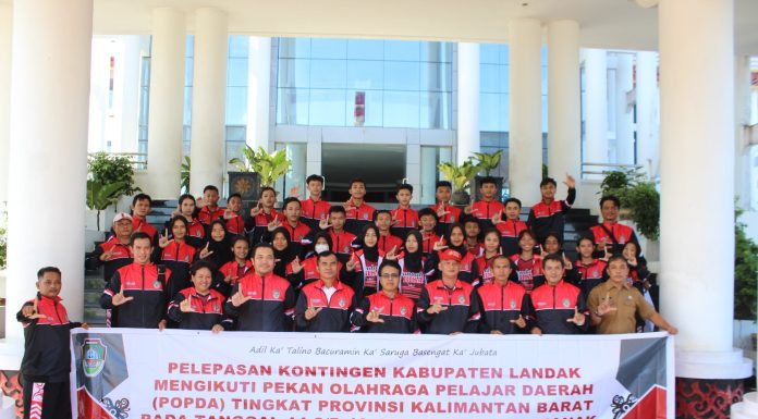 Staf Ahli Bupati Landak Lepas Kontingen POPDA Tingkat Provinsi Kalimantan Barat