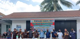 Kejari Landak Musnahkan Barang Bukti Yang Telah Inkracht, Ini Daftar Perkaranya