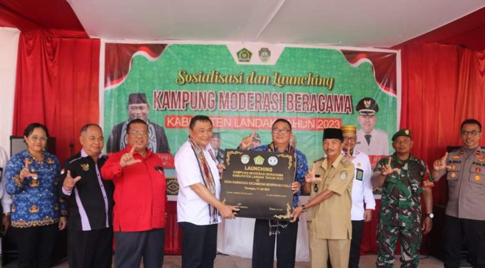 Kampung Moderasi Beragama Wujudkan Toleransi Antar Umat Beragama di Landak