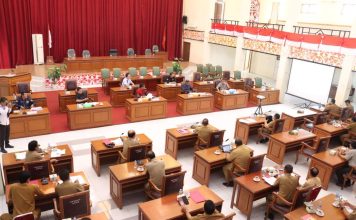 Badan Anggaran DPRD Gelar Rapat Kerja Bersama TAPD Landak Bahas Rancangan KUA dan PPAS APBD 2024
