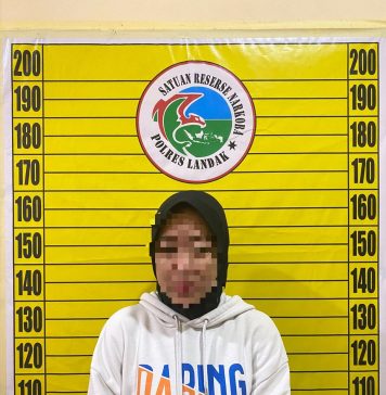 Enam Plastik Klip Transparan Diduga Sabu Diamankan Dari Seorang Wanita di Ngabang