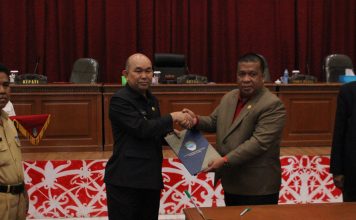 Raperda Pajak dan Restribusi Daerah Ditetapkan Menjadi Perda