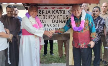 Samuel Resmikan Gereja Katolik ST. Benekditus Stasi Dunan Paroki ST. Yohanes Pemandi Pahuman