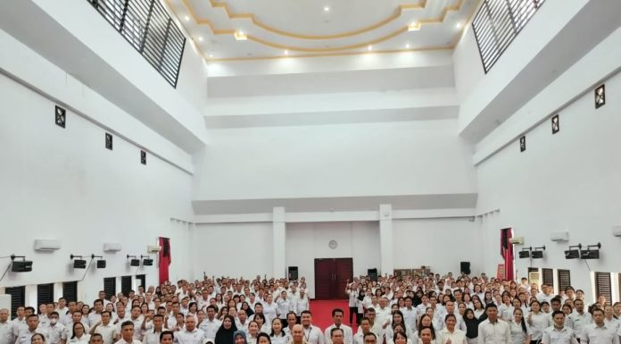 Samuel Buka Sosialisasi JHT dan Manajemen ASN Bagi PPPK Dilingkungan Pemkab Landak