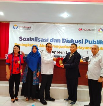 Samuel Buka Sosialisasi dan Diskusi Publik Peningkatan Akses Pengaduan