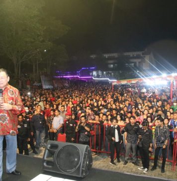 Ribuan Masyarakat Hadiri Syukuran Ulang Tahun Cornelis
