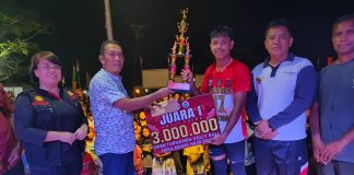 Sekda Landak Tutup Turnamen Voly di Desa Pawis Hilir