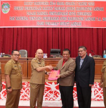 Pemkab dan DPRD Landak Bahas Raperda Perubahan APBD Tahun Anggaran 2023
