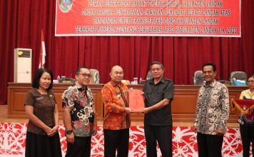Pj. Bupati Landak Jawab Pandangan Umum Fraksi DPRD Terhadap Raperda Perubahan APBD 2023